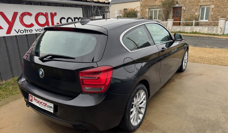 BMW Serie 1 118D Lounge xDrive boite manuelle Noire 3 Portes Toit ouvrant 144000 Km complet