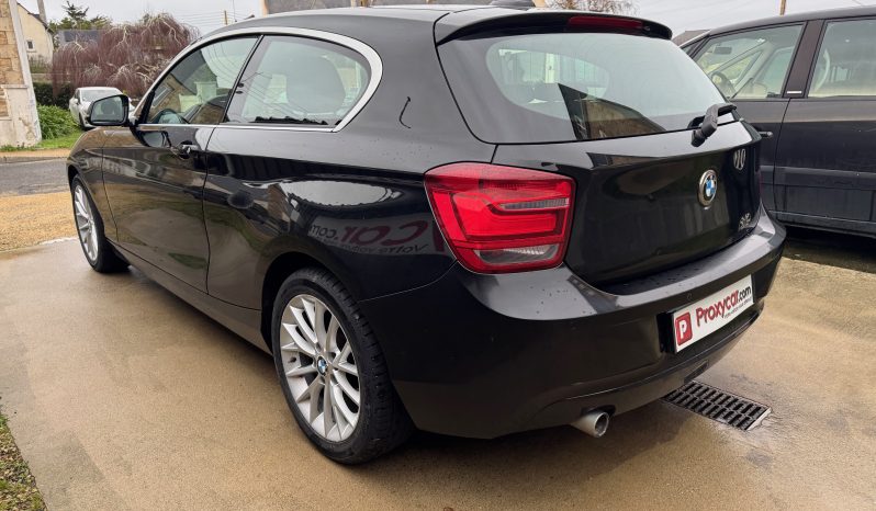 BMW Serie 1 118D Lounge xDrive boite manuelle Noire 3 Portes Toit ouvrant 144000 Km complet