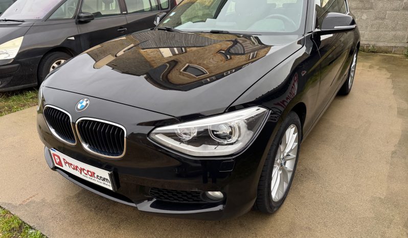 BMW Serie 1 118D Lounge xDrive boite manuelle Noire 3 Portes Toit ouvrant 144000 Km complet